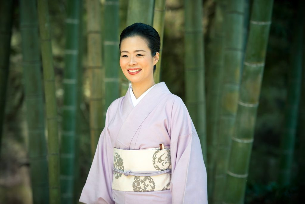 prof_shizuusami object-fit-img